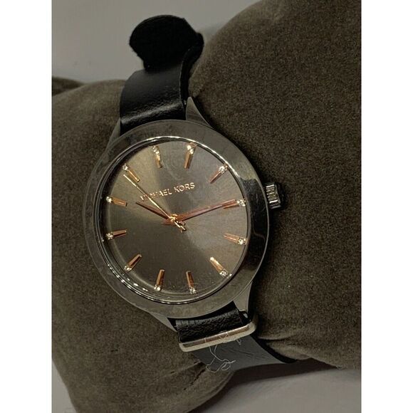 Michael Kors MK3537 Unisex Leather Analog Gray Dial Genuine Wrist Watch GE185 - Picture 2 of 11